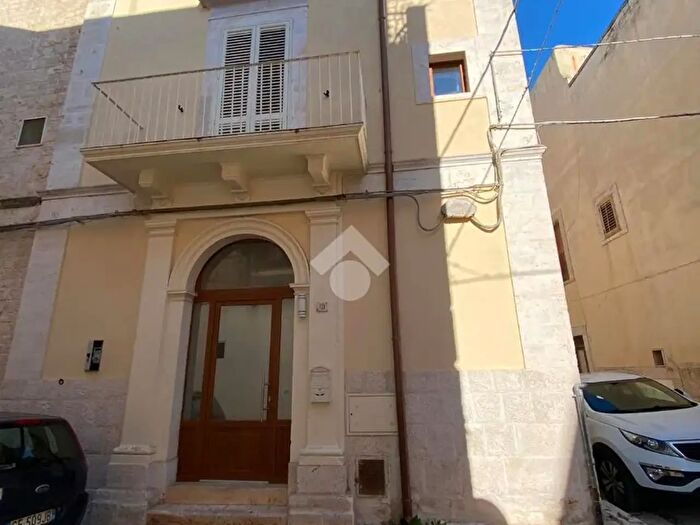 Casa trilocale in vendita in Via Rivoli, Casamassima