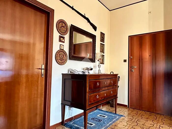 Appartamento quadrilocale in vendita in Via Giulio Gabrielli, Ascoli Piceno