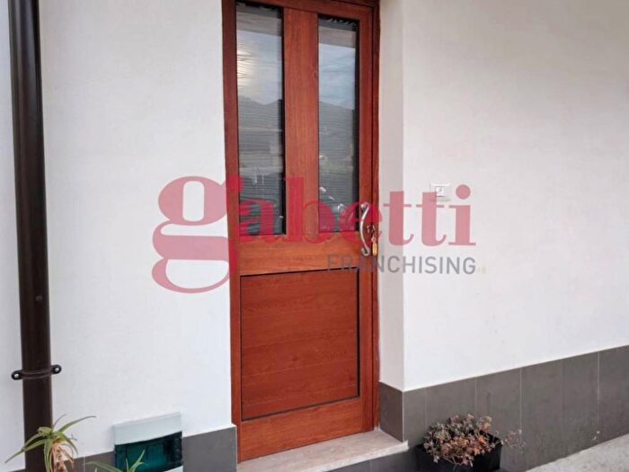 Appartamento monolocale in affitto in Via Maria Pia, Centro, Pozzilli