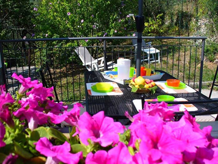 Appartamento bilocale in affitto in Via Figallo, Santa Margherita Ligure