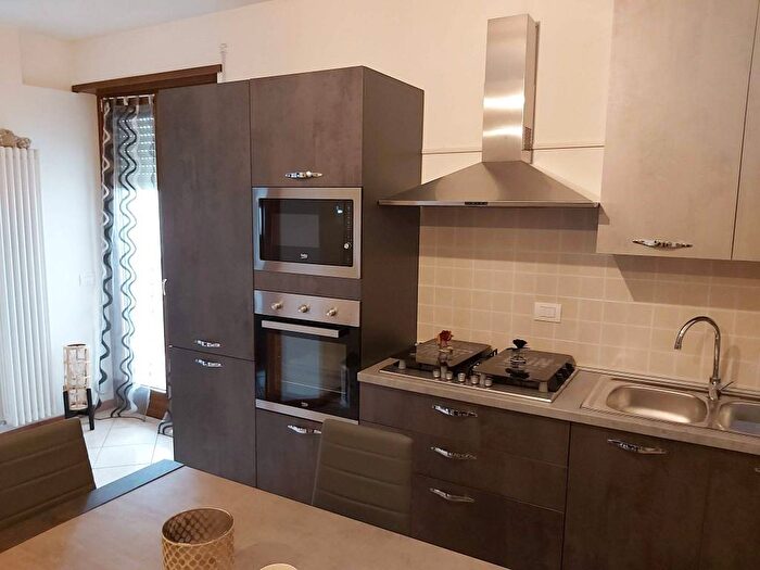 Appartamento trilocale in affitto in Centro, Monselice