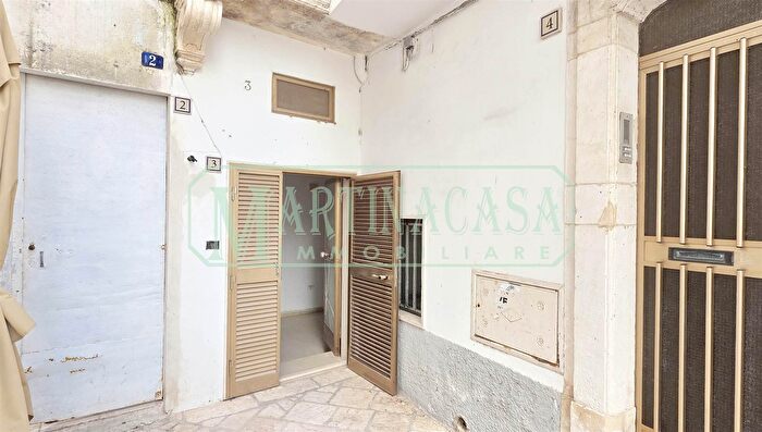 Appartamento trilocale in vendita in Via Scatigna, Martina Franca
