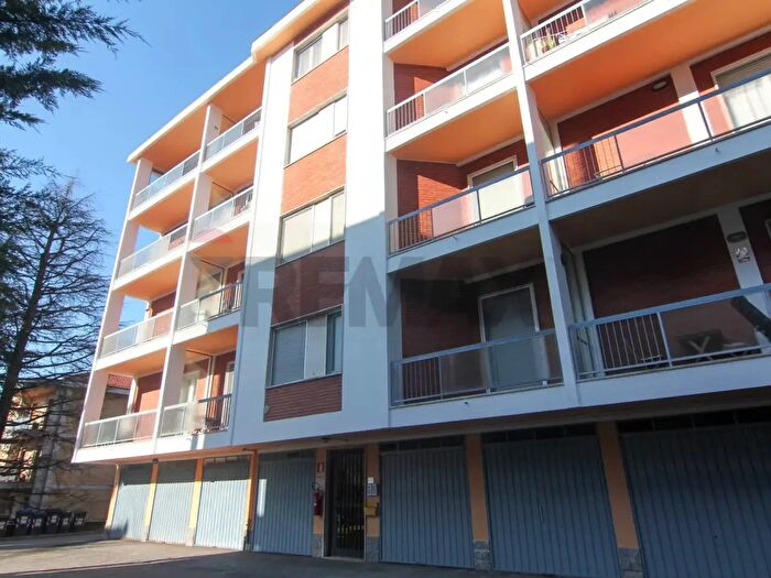 Appartamento trilocale in vendita in Via del Casluncio, Varese