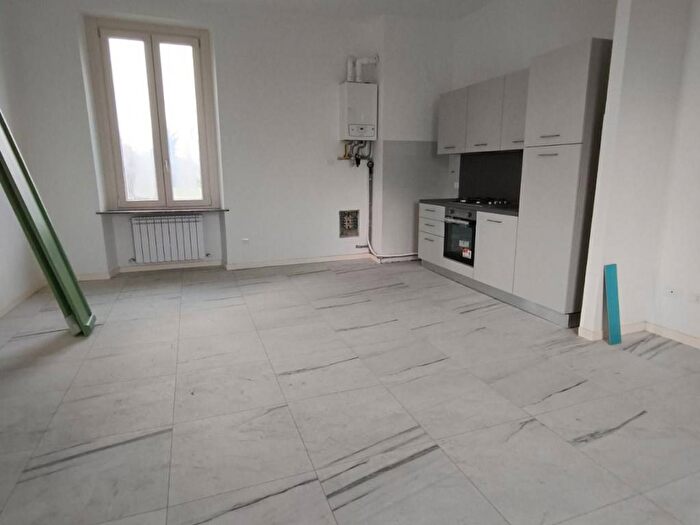 Appartamento monolocale in affitto in Via Roma, Pianengo