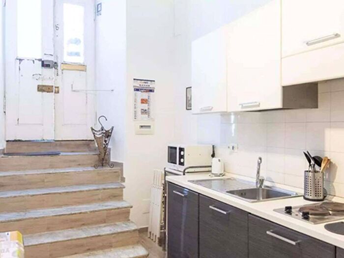 Appartamento monolocale in affitto in Via Belisario, Sallustiano, Roma