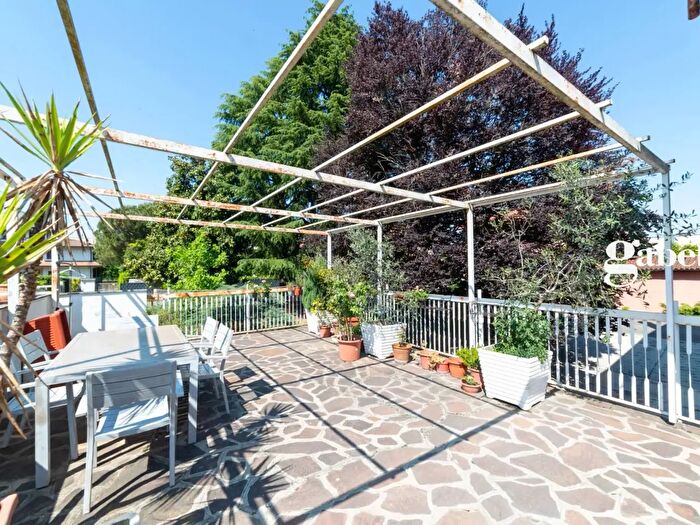 Appartamento quadrilocale in vendita in Via Don Giulio Spada C, Cambiago