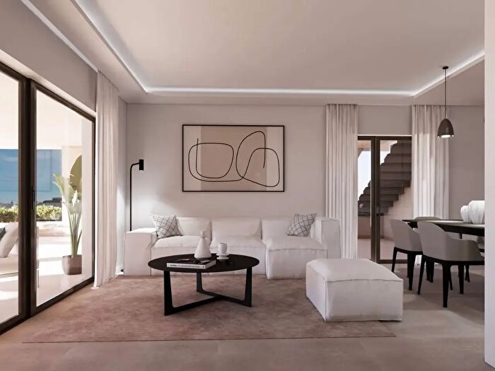 Appartamento trilocale in vendita in Via Veronese, Olbia