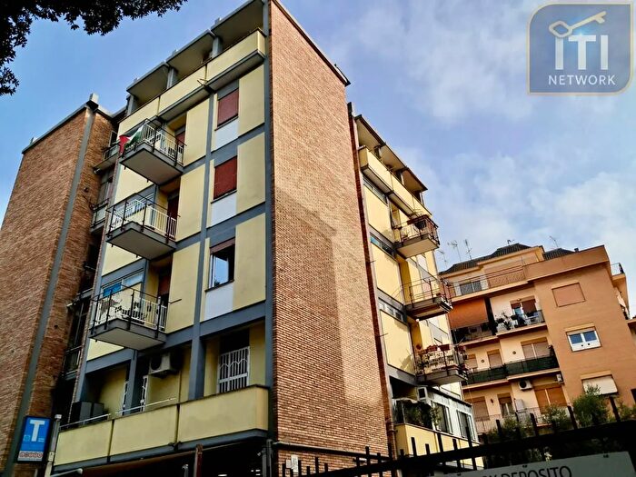 Appartamento bilocale in vendita in Via delle Fiamme Gialle, Roma
