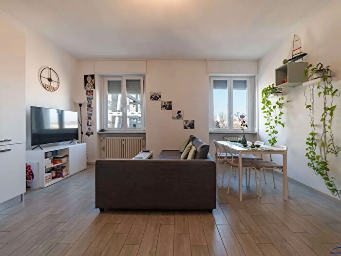 Appartamento bilocale in affitto in Via Busoni, Milano