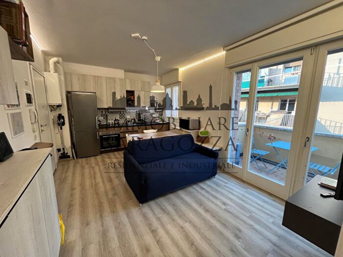 Appartamento bilocale in vendita in Via della Ghisiliera, Bologna
