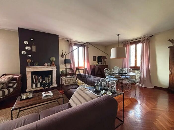 Appartamento in vendita in Strada Traversetolo, Parma