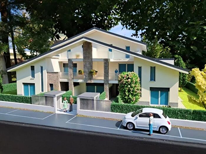 Case in Vendita e in Affitto - 2