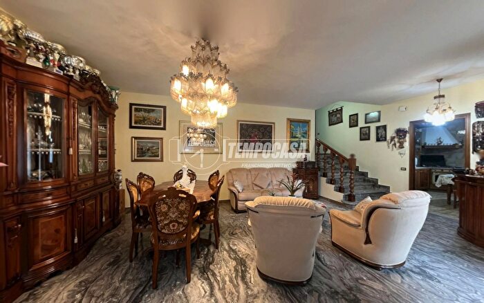 Casa quadrilocale in vendita in Abano Terme