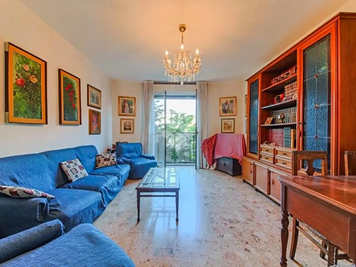 Appartamento quadrilocale in vendita in Via Privata Jan Sibelius, Milano