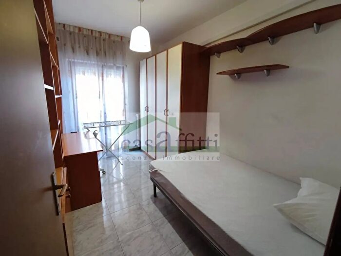 Appartamento con 5 locali in affitto in Viale Abruzzo, Chieti