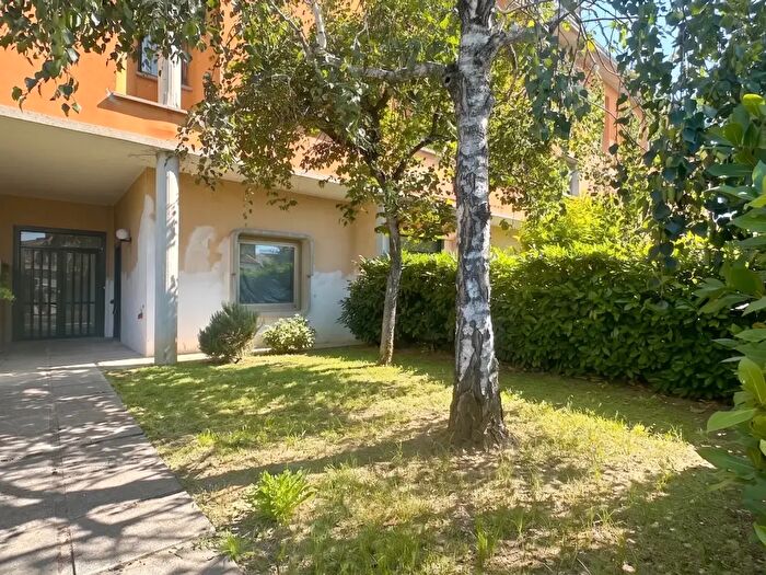 Appartamento con 7 locali in vendita in Ponsacco
