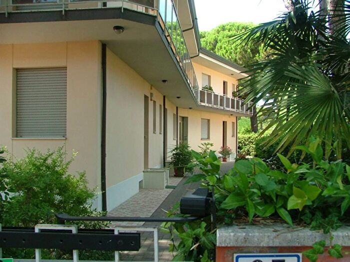 Appartamento trilocale in affitto in Viale Romagna, Milano Marittima, Cervia