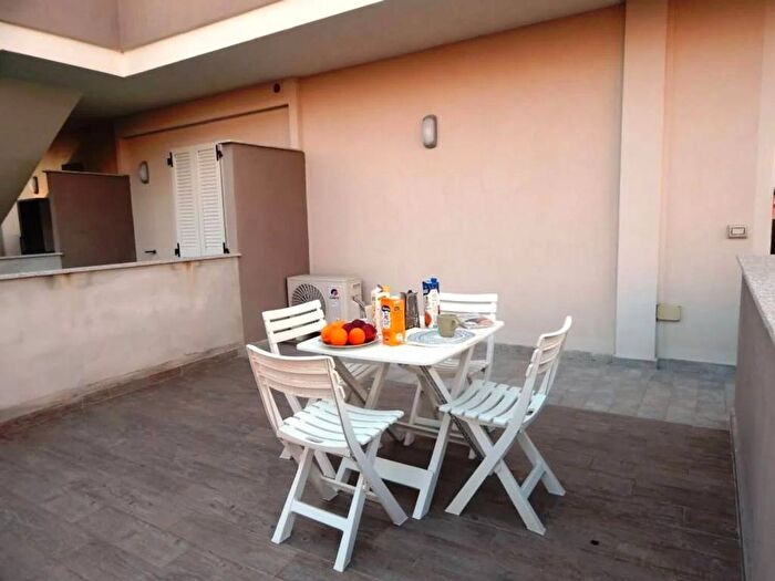 Appartamento bilocale in affitto in Via Abruzzo, Lu Bagnu, Castelsardo