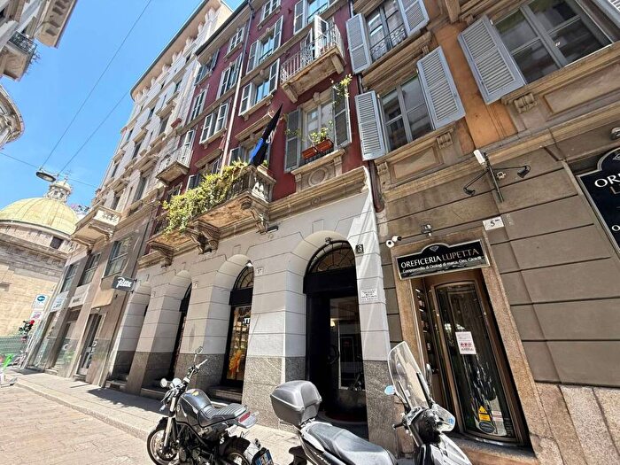 Appartamento bilocale in affitto in Via Lupetta, Carrobbio, Milano