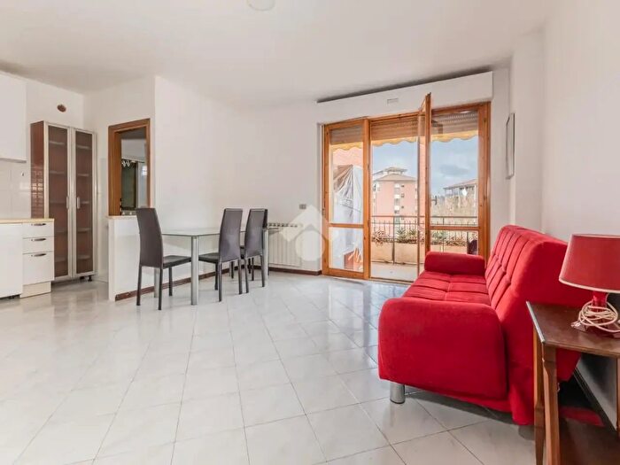 Appartamento trilocale in vendita in Via degli Aceri, Bracciano