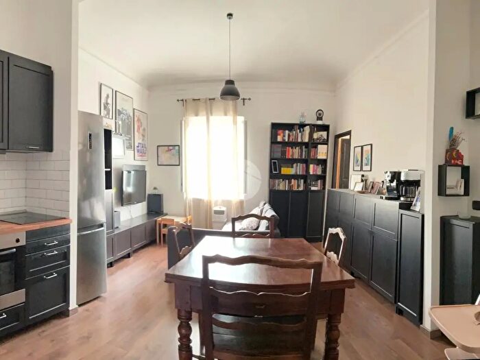 Appartamento trilocale in vendita in Via Alpignano, Torino
