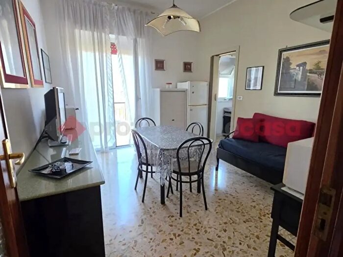 Appartamento quadrilocale in vendita in Via Sardegna, Modugno