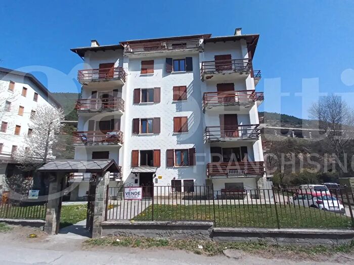 Appartamento bilocale in vendita in Viale Pineta, Oulx