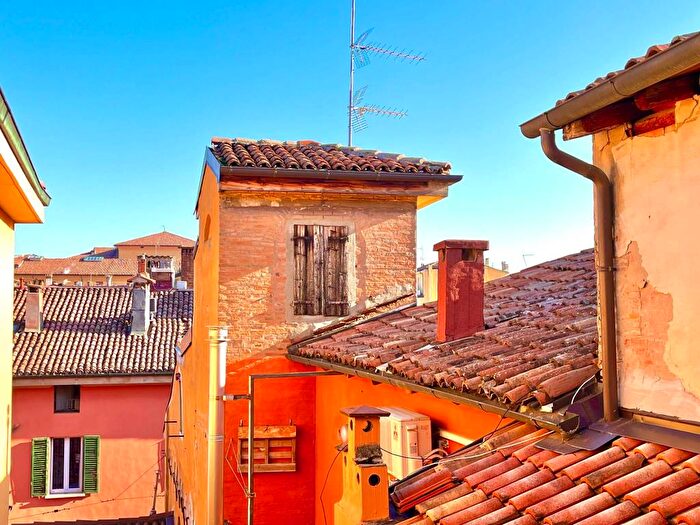 Appartamento bilocale in affitto in Via d'Azeglio, Saragozza dentro le Mura, Bologna