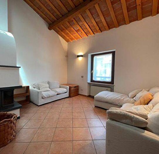 Appartamento bilocale in affitto in Via Venti Settembre, Veronetta, Verona
