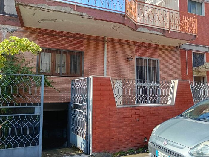 Appartamento quadrilocale in vendita in Via Garibaldii, San Gregorio Di Catania