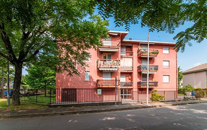 Appartamento quadrilocale in vendita in Desio