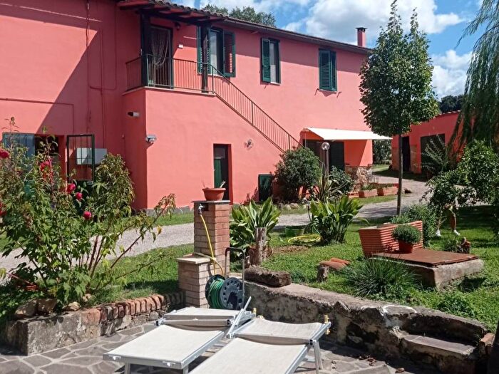 Appartamento quadrilocale in affitto in PODERE POGGIARELLI, Centro, Campagnatico