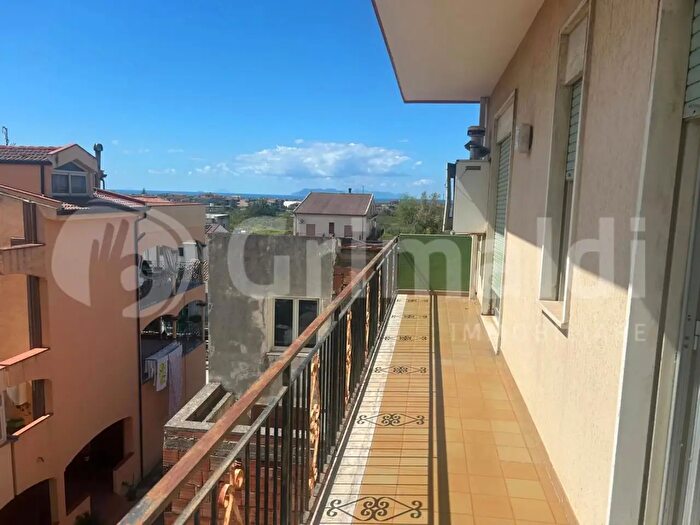 Appartamento trilocale in vendita in Via Cavaliere, Barcellona Pozzo Di Gotto
