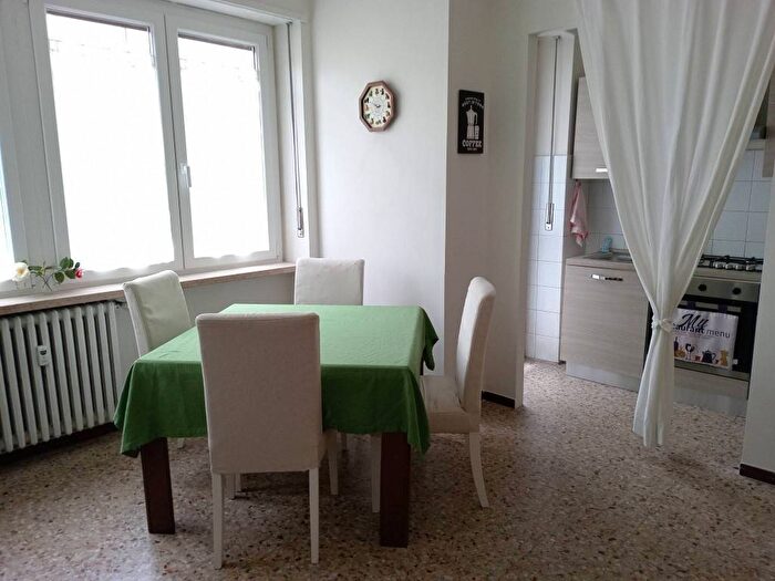 Appartamento bilocale in affitto in Viale Camillo Benso di Cavour, Centro, Chivasso