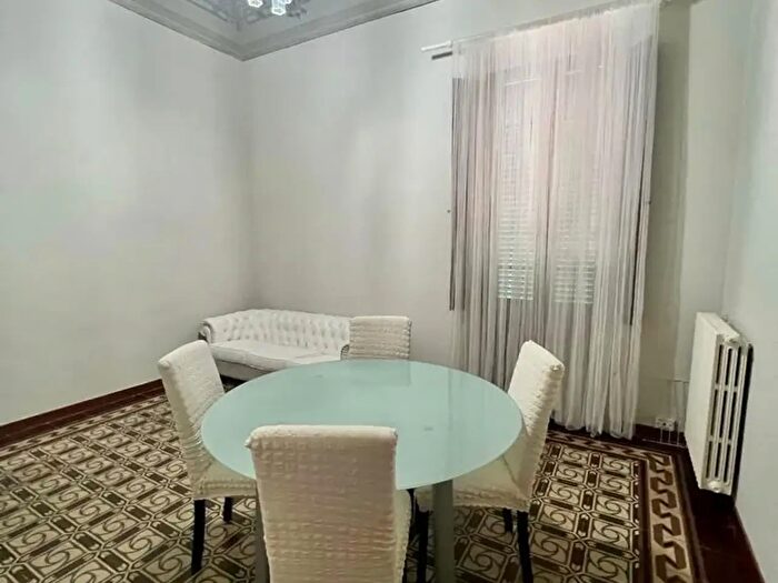 Appartamento con 5 locali in affitto in Pisa