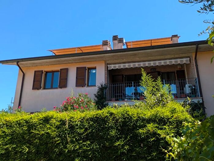 Appartamento con 7 locali in vendita in Citta Di Castello