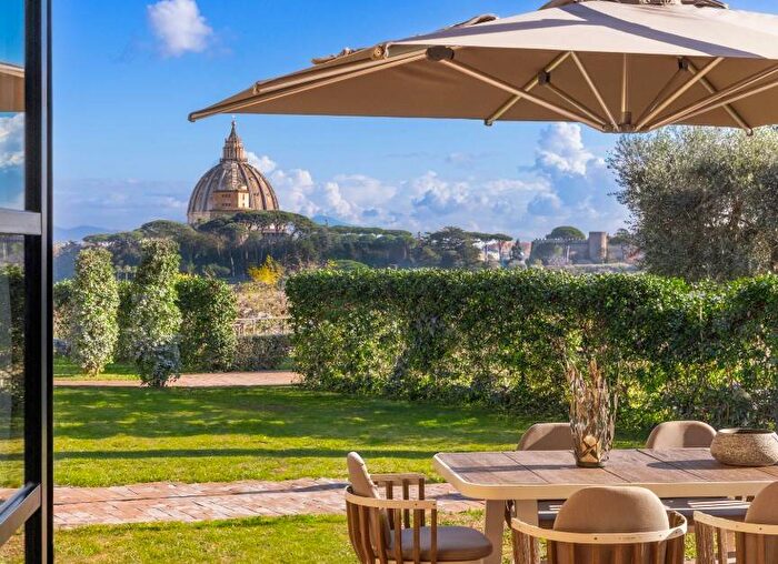 Appartamento trilocale in affitto in Via di Domizia Lucilla, Balduina, Roma