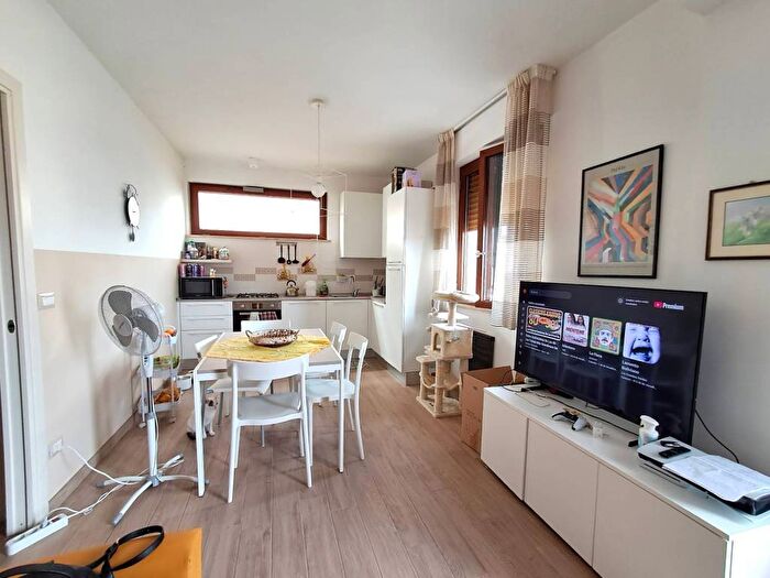 Appartamento trilocale in affitto in via sassari, Ascoli Piceno