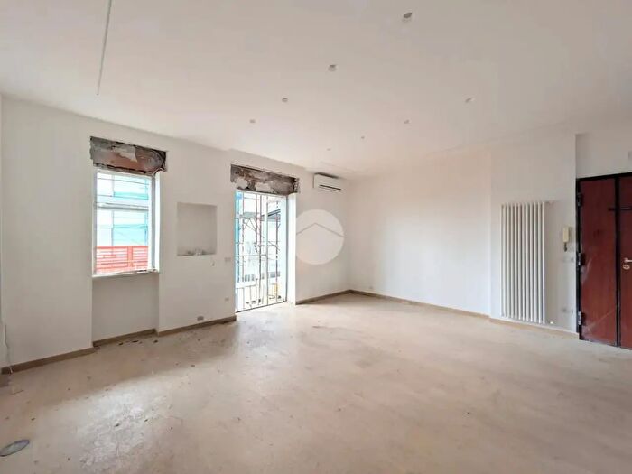 Appartamento trilocale in vendita in Via Roma, Melito Di Napoli