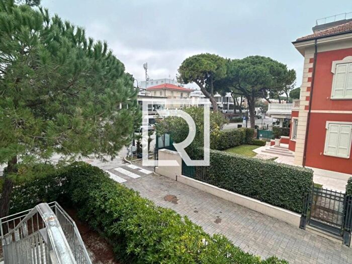Appartamento trilocale in affitto in Cesenatico Levante, Cesenatico