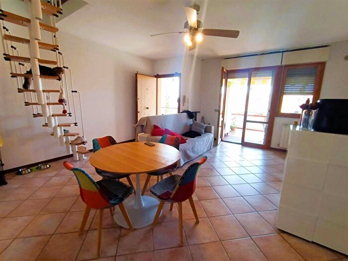 Appartamento trilocale in vendita in Scarlino