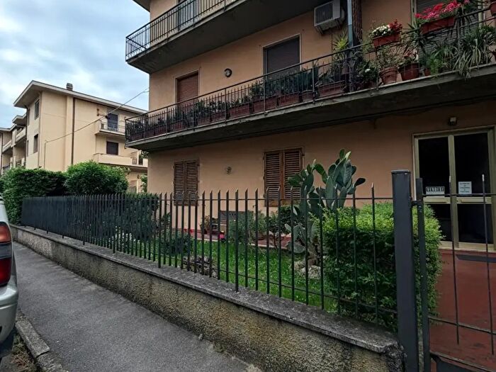 Appartamento con 5 locali in vendita in Via da Lorena, Poggio A Caiano
