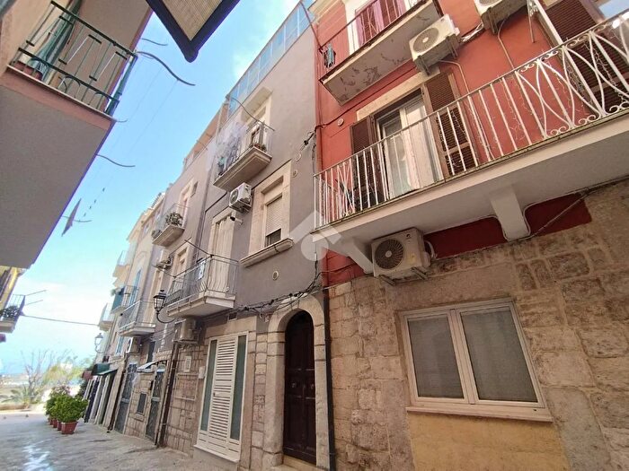 Appartamento trilocale in vendita in Via Miale da Troia, Barletta