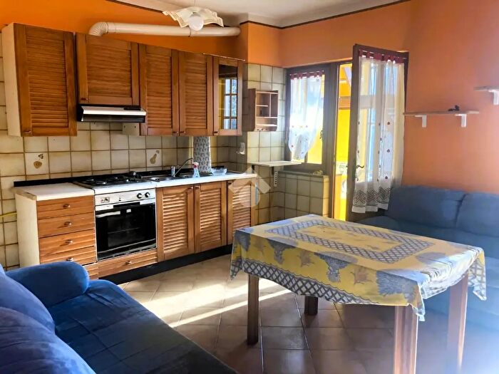 Casa quadrilocale in vendita in Frazione Quario, Strona