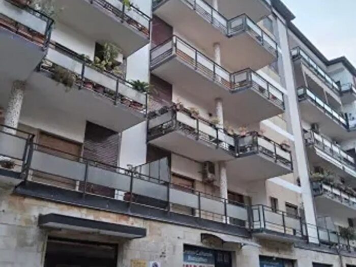 Appartamento quadrilocale in vendita in Via Piromalli, Siderno