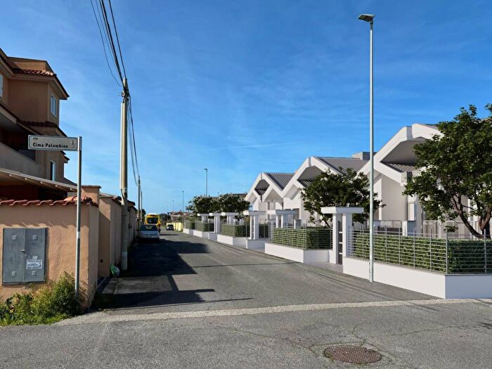 Casa con 5 locali in vendita in Via Col Fenilon, Isola Sacra, Fiumicino