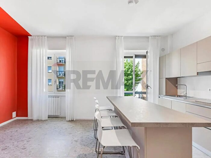 Appartamento bilocale in vendita in Via Marco dAgrate, Milano