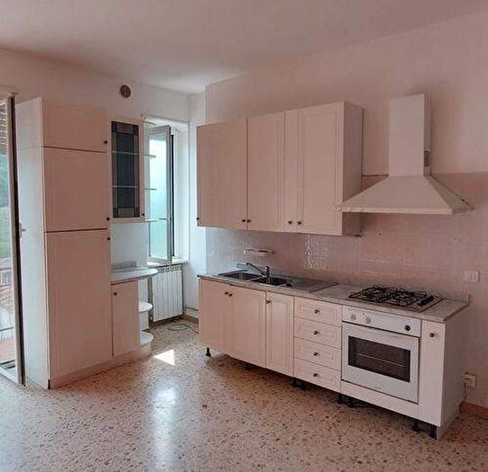 Appartamento quadrilocale in affitto in Alta Val Tidone