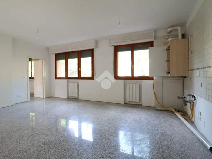 Appartamento bilocale in vendita in Via Emilia, San Lazzaro Di Savena