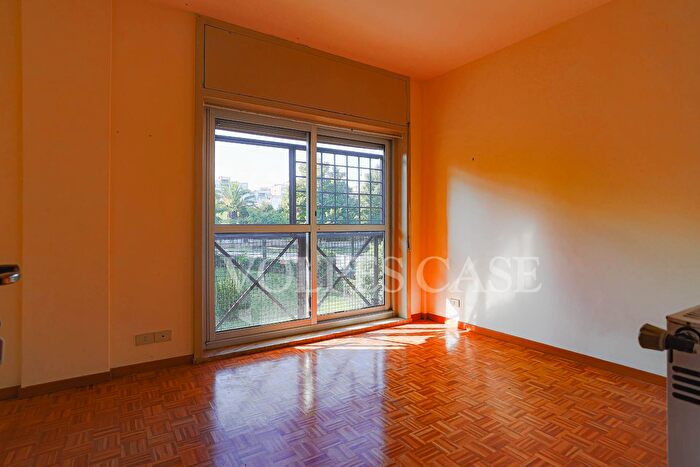 Appartamento quadrilocale in vendita in Via Roberto Visiani, Roma